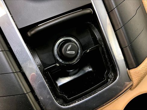 Used 2017 Porsche Macan S image 31