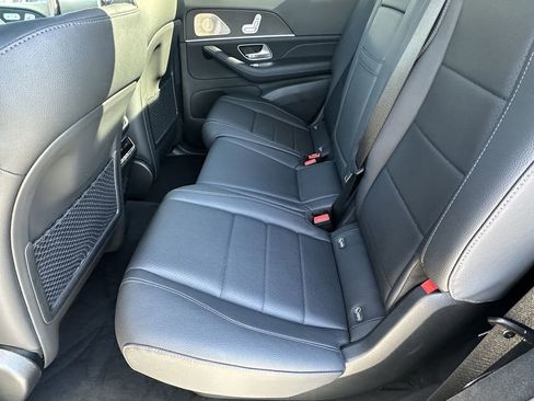 Certified 2025 Mercedes-Benz GLS 450 4MATIC image 24