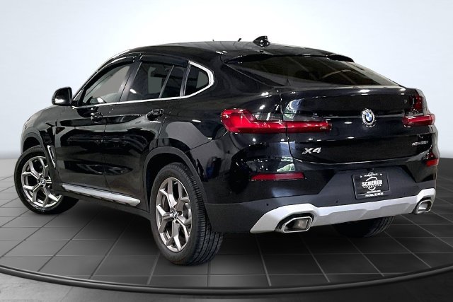Used 2023 BMW X4 xDrive30i w/ Parking Assistance Package AWD/4WD image 15