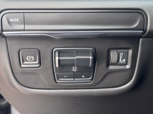 Used 2021 Cadillac Escalade Sport image 26