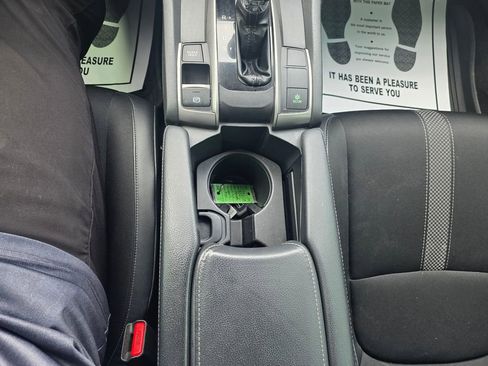 Used 2021 Honda Civic Sport image 17