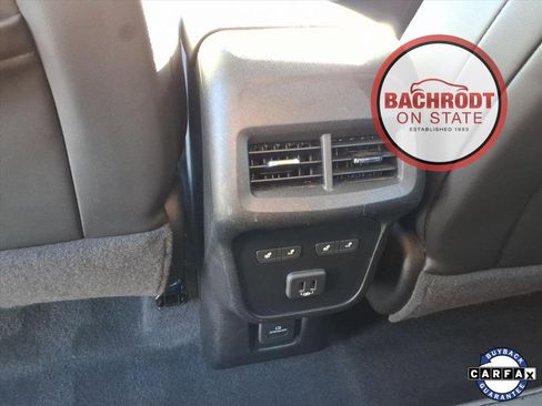 Used 2020 Chevrolet Equinox Premier image 28