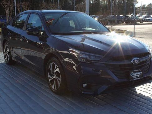 Certified 2025 Subaru Legacy Premium image 7