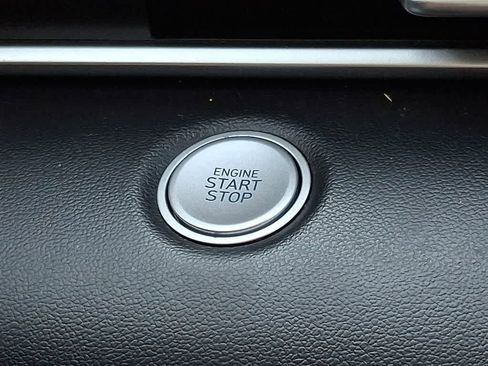 Used 2022 Hyundai Elantra SEL w/ Convenience Package image 22