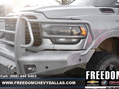 Used 2022 RAM 2500 Laramie w/ Night Edition image 7