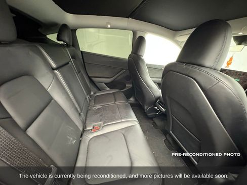 Used 2023 Tesla Model Y Long Range image 13