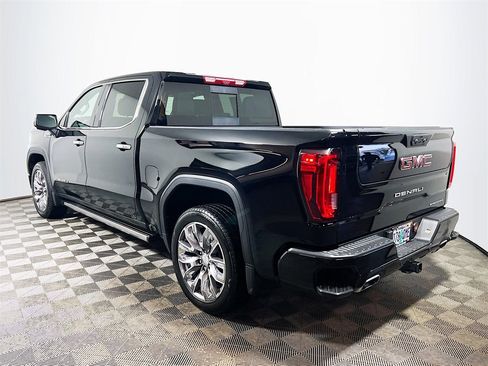 Used 2025 GMC Sierra 1500 Denali image 6