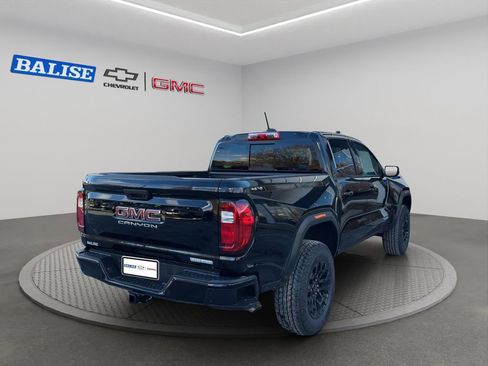 New 2026 GMC Canyon Elevation w/ Convenience Package image 7