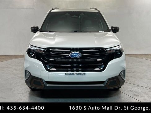 Used 2025 Subaru Forester Sport AWD/4WD image 8