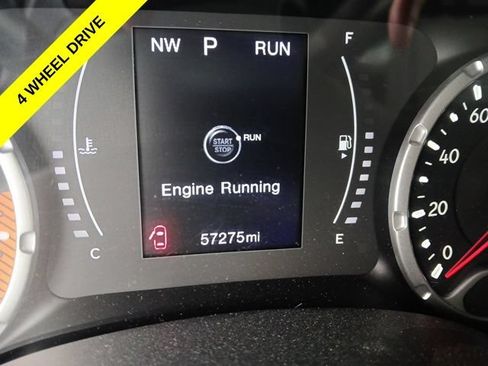 Certified 2023 Jeep Renegade Latitude AWD/4WD image 24