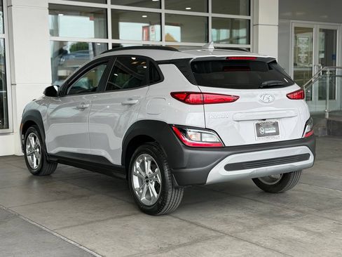 Used 2023 Hyundai Kona SEL FWD image 9