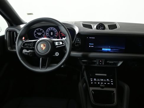 Used 2026 Porsche Cayenne Coupe AWD/4WD image 17