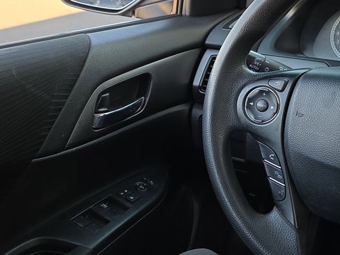 Used 2014 Honda Accord LX image 24