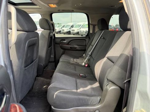Used 2013 GMC Yukon XL SLE w/ Convenience Package AWD/4WD image 15