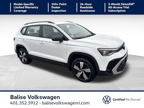 Certified 2025 Volkswagen Taos S image 1