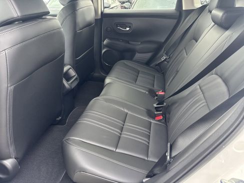 New 2026 Honda HR-V EX-L image 8