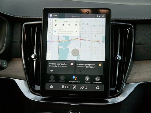 New 2026 Volvo XC90 B6 Plus w/ Protection Package Premier image 27