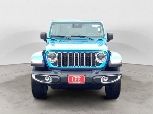 New 2026 Jeep Wrangler Unlimited Sahara AWD/4WD image 9