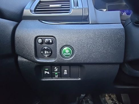 Certified 2022 Honda Pilot Elite image 18