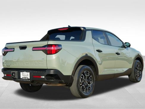 Certified 2024 Hyundai Santa Cruz SEL image 8