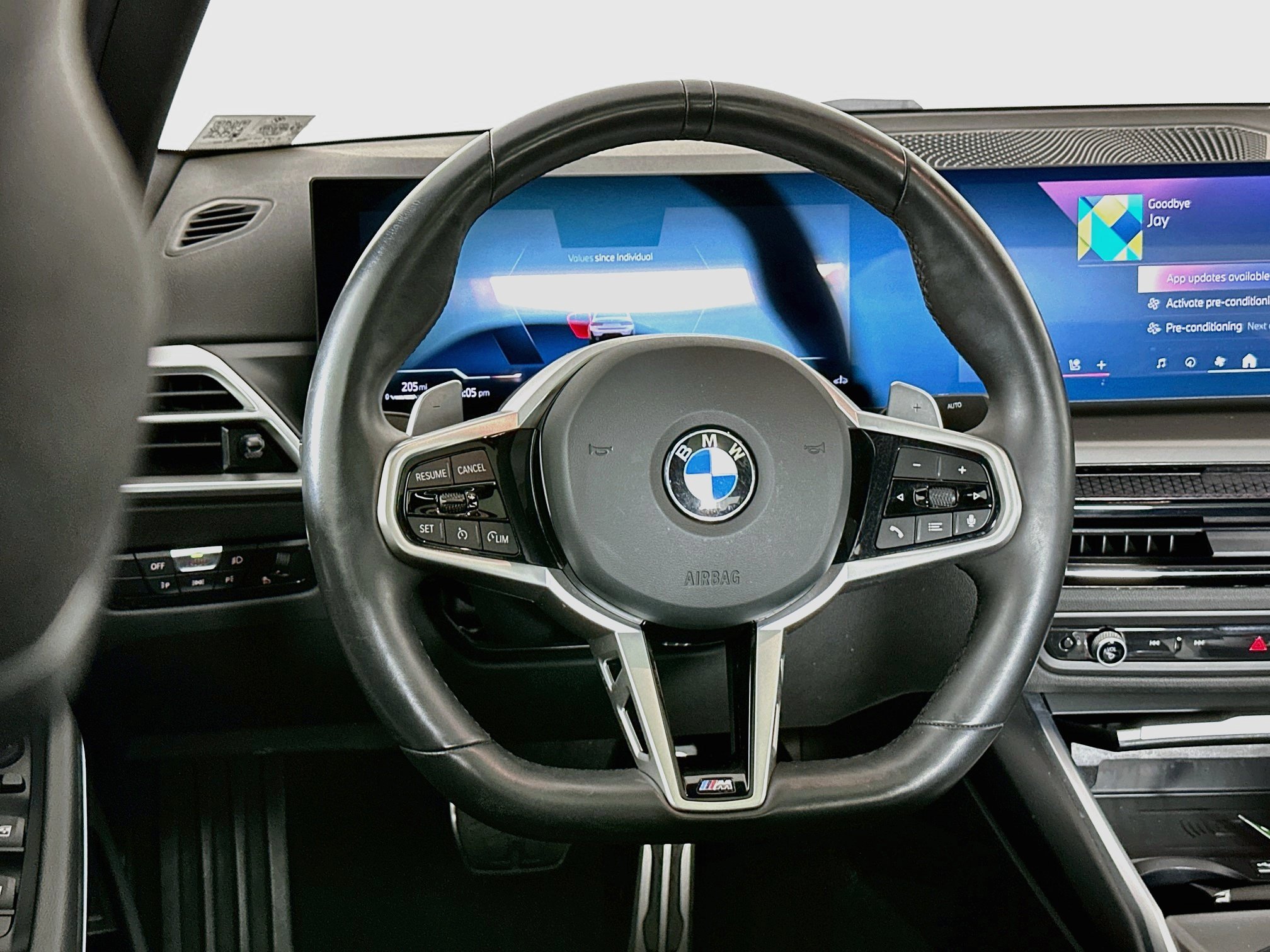 Used 2025 BMW 330i xDrive Sedan w/ M Sport Package AWD/4WD image 18