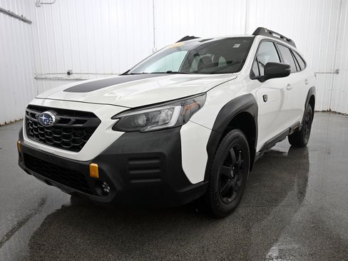 Used 2022 Subaru Outback Wilderness image 24