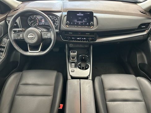 Used 2023 Nissan Rogue SV w/ SV Premium B Package FWD image 12