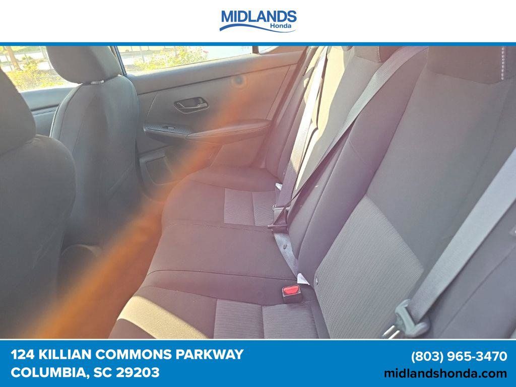 Used 2025 Nissan Sentra SV FWD image 25
