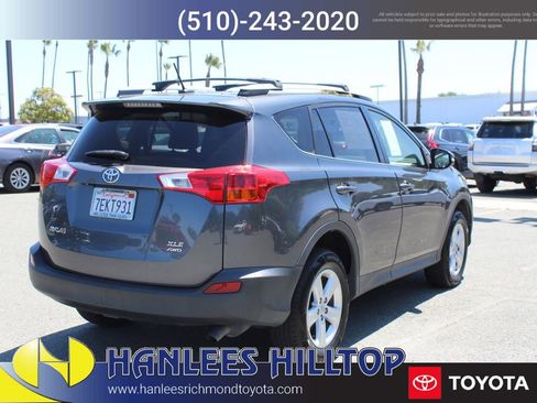 Used 2014 Toyota RAV4 XLE AWD/4WD image 7