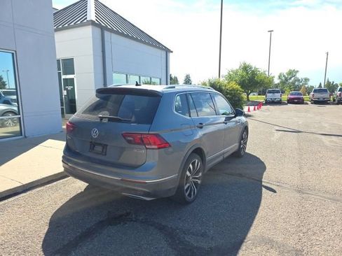 Used 2019 Volkswagen Tiguan SEL Premium R-Line AWD/4WD image 4