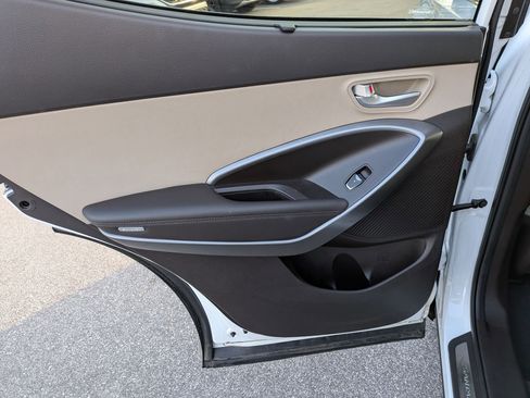 Used 2018 Hyundai Santa Fe Sport image 26