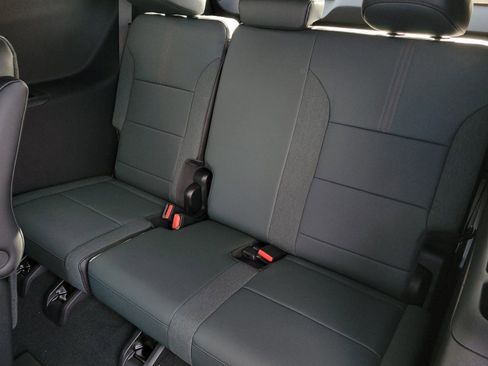 New 2026 GMC Acadia AT4 w/ Luxury Package image 9