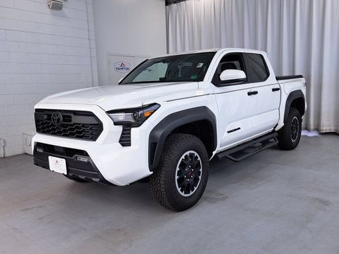 Used 2024 Toyota Tacoma TRD Off-Road AWD/4WD image 2