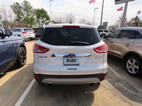 Used 2015 Ford Escape Titanium image 10