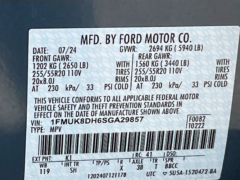 Used 2025 Ford Explorer Active w/ Active Comfort Package AWD/4WD image 32