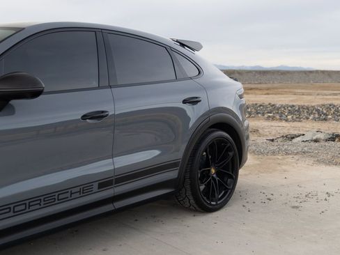 Used 2023 Porsche Cayenne Turbo GT image 12