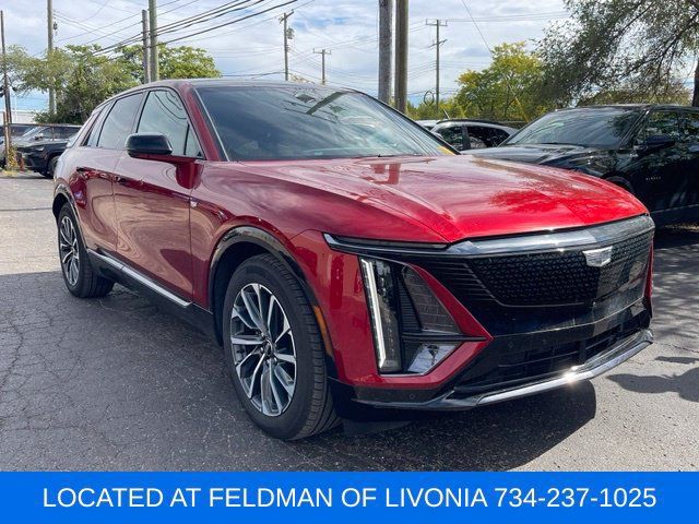 Used 2024 Cadillac Lyriq Sport AWD/4WD image 4