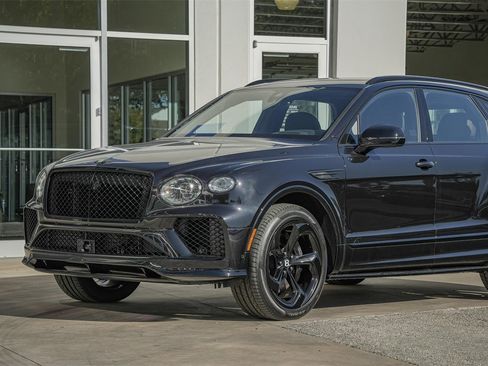New 2025 Bentley Bentayga image 11