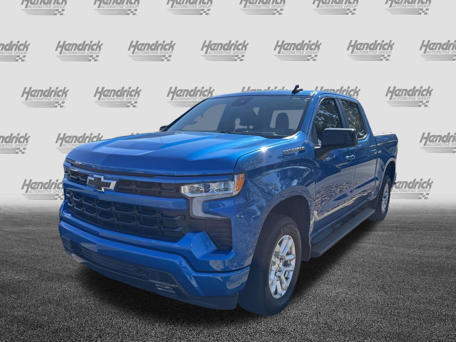 Used 2023 Chevrolet Silverado 1500 RST AWD/4WD image 5