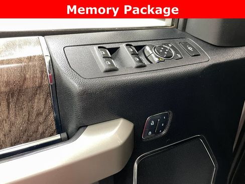 Used 2017 Ford F350 Lariat w/ Chrome Package AWD/4WD image 8