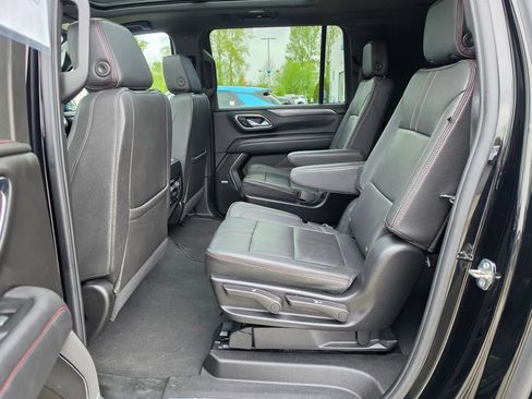 Used 2024 Chevrolet Suburban RST w/ Luxury Package AWD/4WD image 27