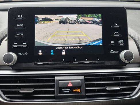 Used 2019 Honda Accord LX image 21