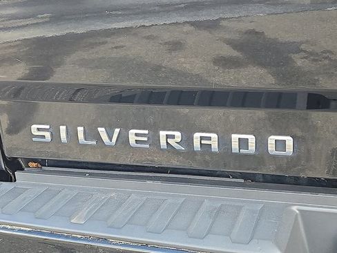 Used 2019 Chevrolet Silverado 1500 LT w/ All Star Edition image 31