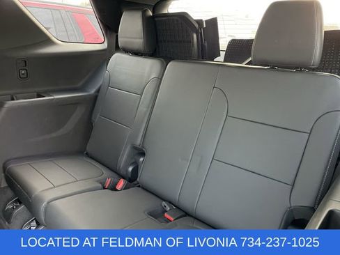 Certified 2023 Chevrolet Traverse LT w/ LPO, Floor Liner Package image 36