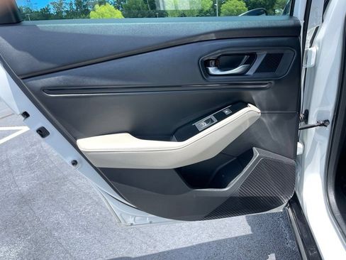 Certified 2025 Honda Accord Touring image 40