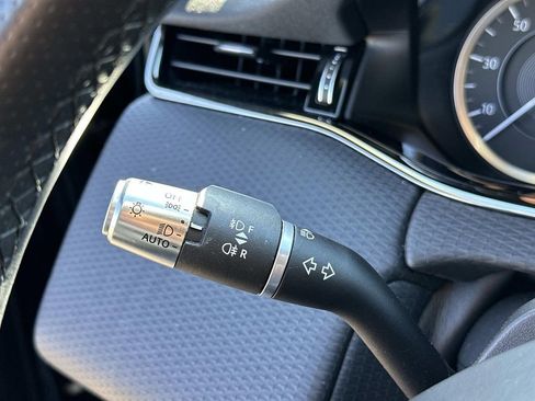 Used 2022 Land Rover Range Rover Evoque R-Dynamic S image 21