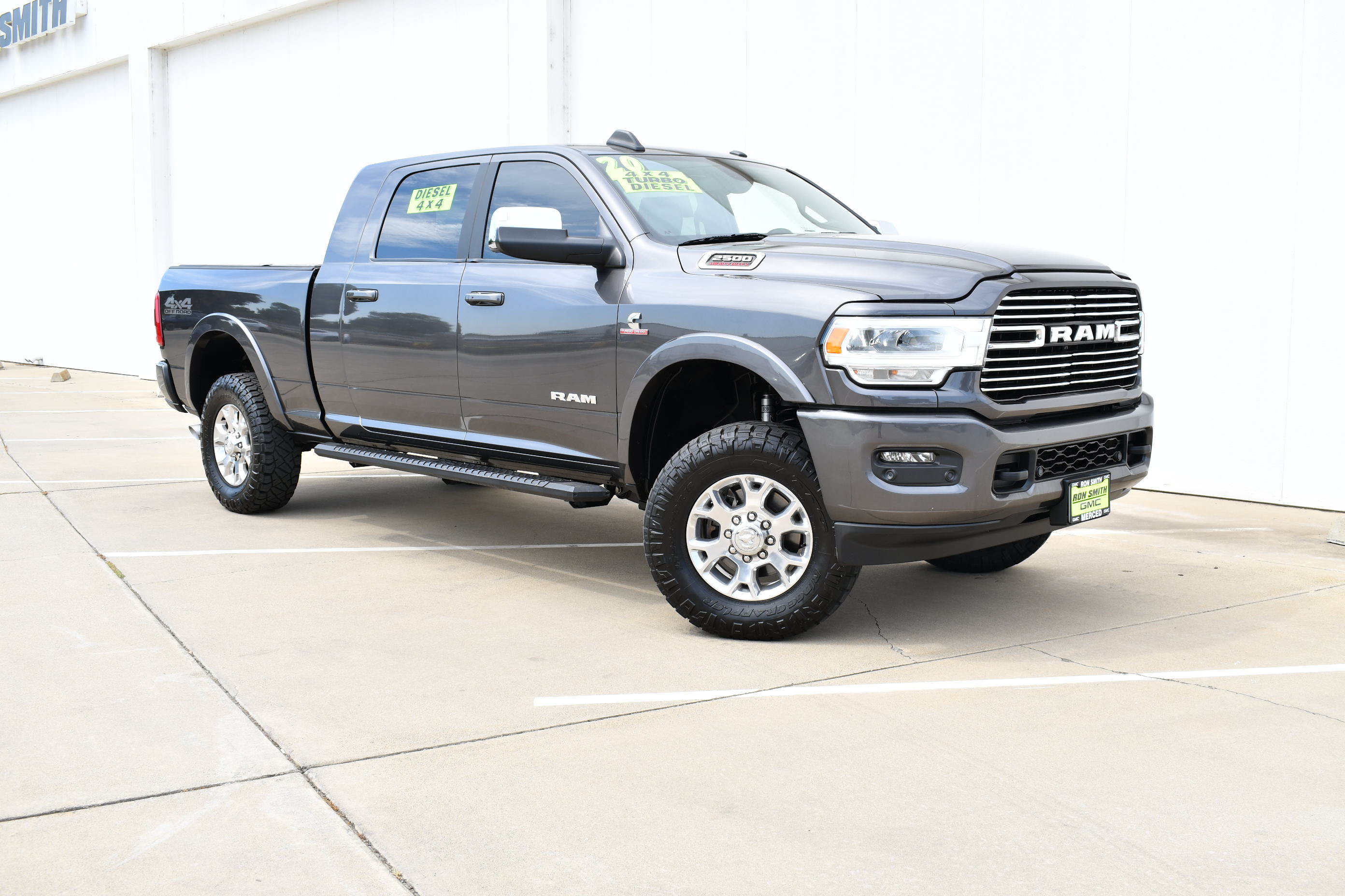 Used 2020 RAM 2500 Laramie AWD/4WD image 2