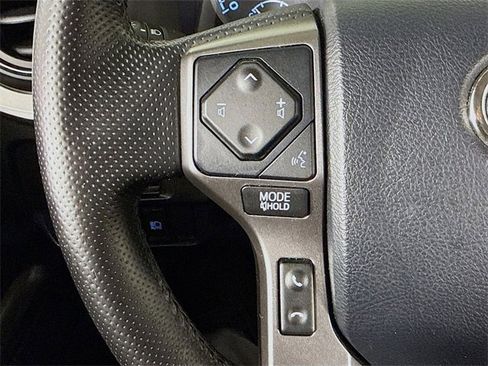 Used 2019 Toyota Tacoma SR5 image 12