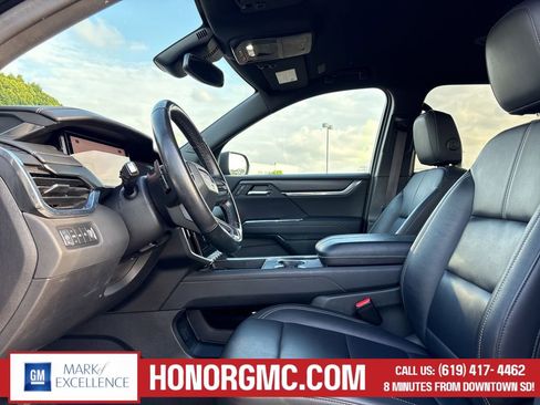 Used 2024 GMC Acadia Elevation AWD/4WD image 10