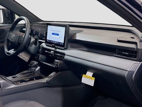 New 2026 Toyota RAV4 SE AWD/4WD image 26